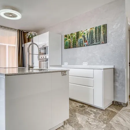 Ocean View Tenerife * أذيخي