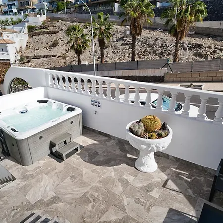 Ocean View San Eugenio - Private Jacuzzi