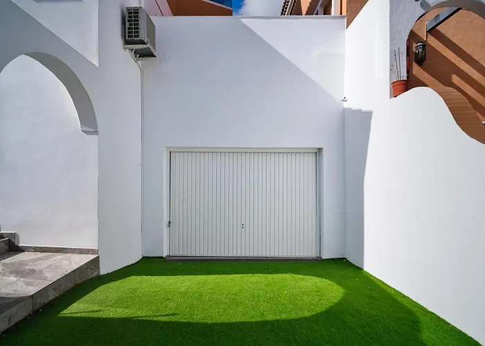 Ocean View Tenerife * أذيخي