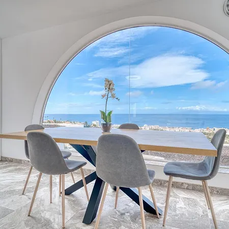 فيلة Ocean View, Private Jacuzzi, Ac