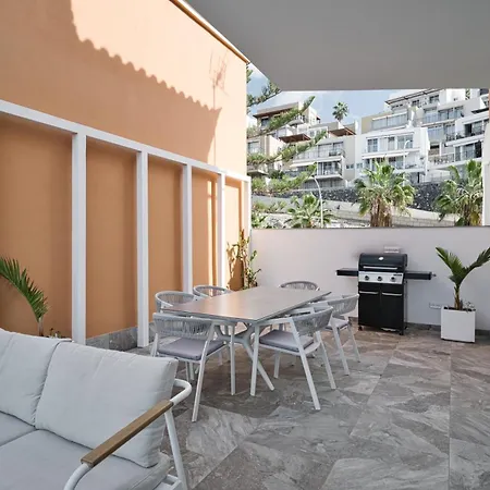 Ocean View Villa San Eugenio - Private Jacuzzi