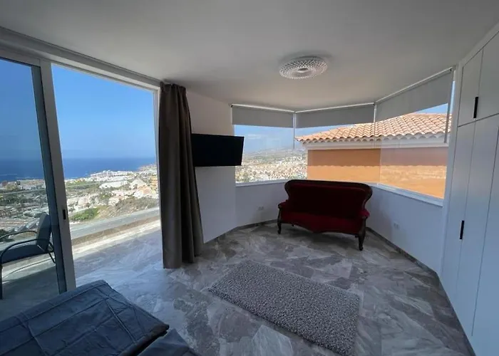 Ocean View Tenerife Адехе